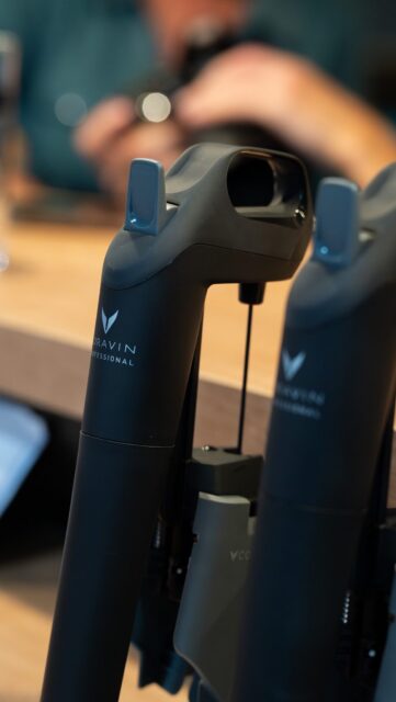 Le meilleur allié de vin au verre : @coravin • L'abus d'alcool est dangereux pour la santé •