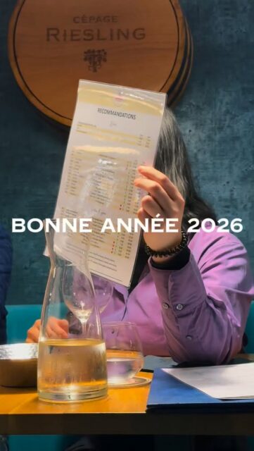 La magie du Cercle des Arômes ne reside pas seulement dans sa carte des vins, mais dans celles et ceux qui la dégustent. 🍷

Partageons l'exceptionnel ensemble encore pendant une nouvelle année. Levons nos verres au millésime 2026 : que chaque dégustation soit une promesse de convivialité et d'élégance. ✨

• L'abus d'alcool est dangereux pour la santé. À consommer avec modération •
#LeCercleDesAromes #VinAuVerre #BarAVins #BonneAnnee2026 #WineLovers